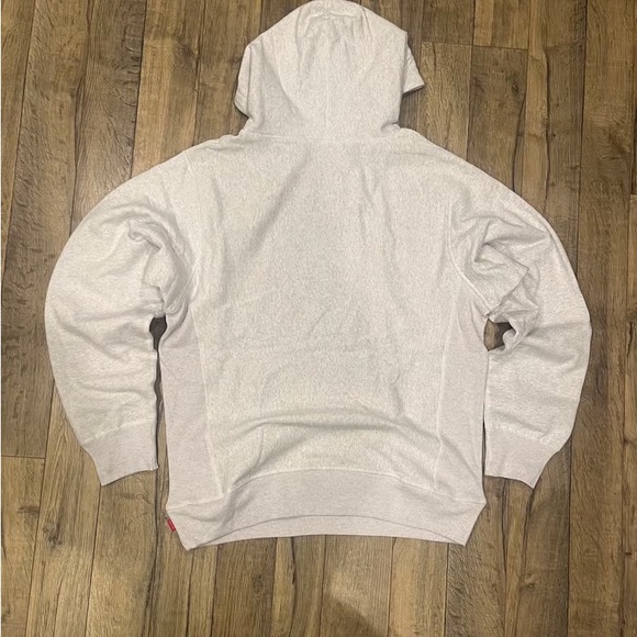 Supreme Light Gray Pullover Hoodie - Picture 2 of 4